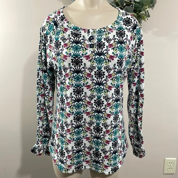 T by Talbots Long Sleeve Raglan Two Button Floral Knit Top MP - Picture 1 of 16